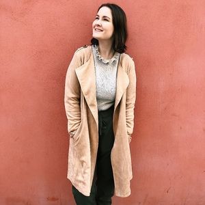 Meet your Posher, Megan